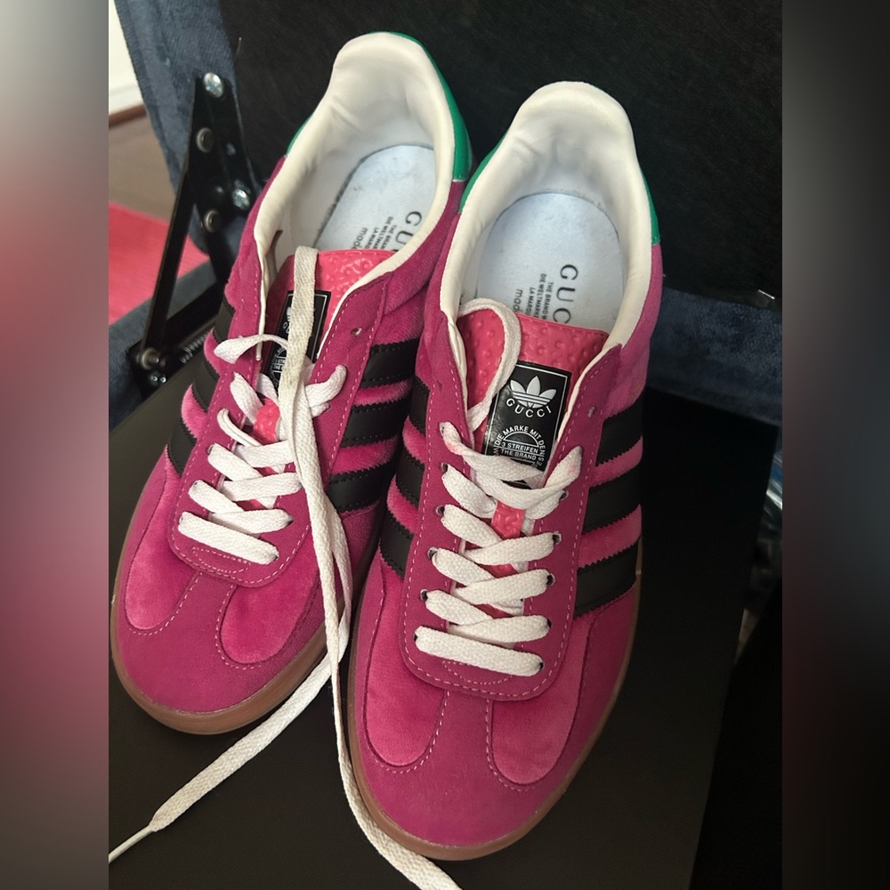 Adidas pink gazelle shoes GG 9/ 40 - Picture 4 of 7